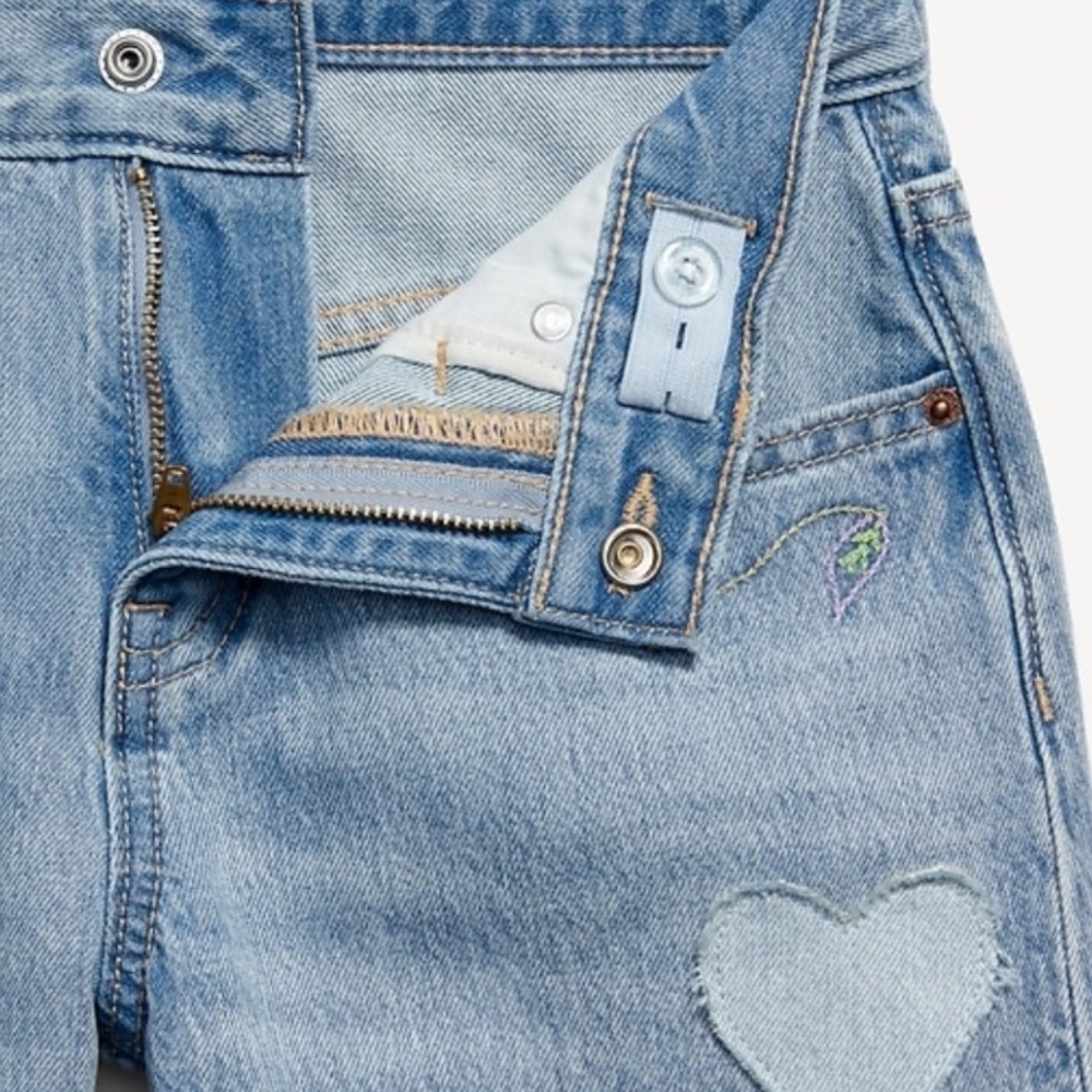 Old Navy Light Blue Wide-Leg Kids Jeans with Heart Patches - Picture 3 of 3